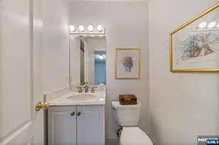 19 Fox Run Rd, Allendale, NJ 07401 - Photo 28