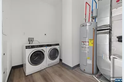 2 Executive Drive 803 #803, Fort Lee, NJ 07024 - Photo 10