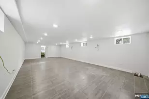 28 Irving St, Montclair, NJ 07042 - Photo 38