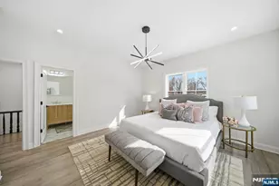 28 Irving St, Montclair, NJ 07042 - Photo 8