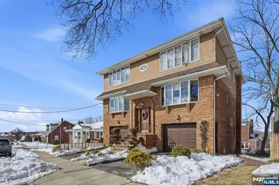 243 Newark Avenue 2 #2, Lyndhurst Township, NJ 07071 - Photo 2