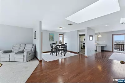 243 Newark Avenue 2 #2, Lyndhurst Township, NJ 07071 - Photo 12