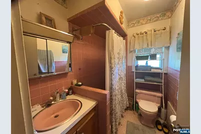 2 Park Drive, West Orange Township, NJ 07052 - Photo 8