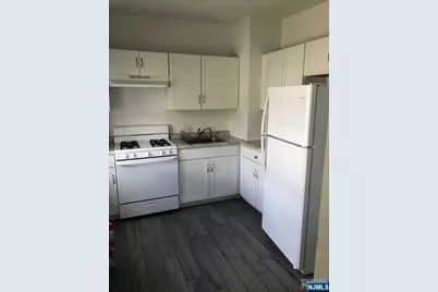 229 Milford Avenue, New Milford, NJ 07646 - Photo 4