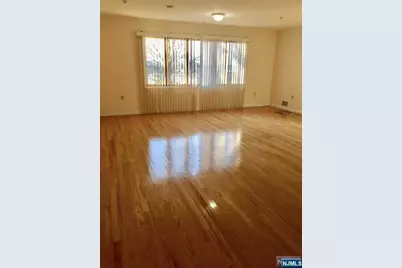 170 Maple Street, Fairview, NJ 07022 - Photo 8