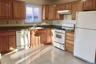 170 Maple St, Fairview, NJ 07022 - Photo 6