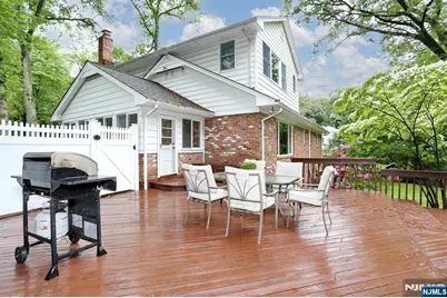 374 Annette Court, Wyckoff Township, NJ 07481 - Photo 30