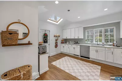 215 Brinckerhoff Court, Englewood, NJ 07631 - Photo 22