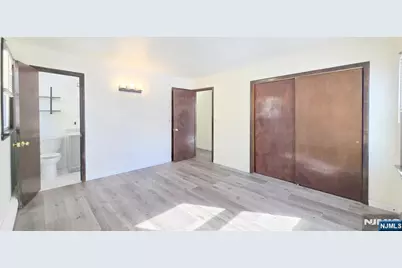 388 Garibaldi Avenue, Lodi, NJ 07644 - Photo 16