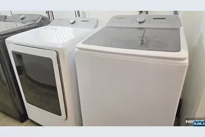 388 Garibaldi Avenue, Lodi, NJ 07644 - Photo 20