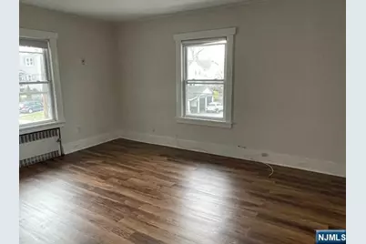 102 S Maple Avenue 3 #3, Ridgewood, NJ 07450 - Photo 4