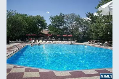 497 Teal Plaza 497 #497, Secaucus, NJ 07094 - Photo 14