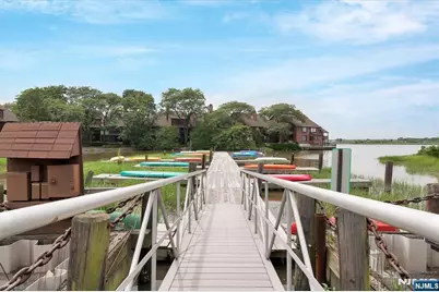 497 Teal Plaza 497 #497, Secaucus, NJ 07094 - Photo 16