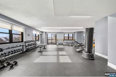 7855 Boulevard East 28L #28L, North Bergen, NJ 07047 - Photo 18