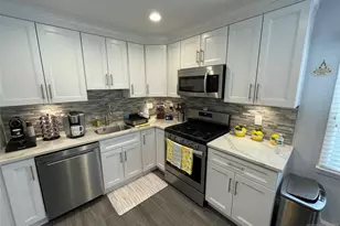 46 Sabina St, Little Ferry, NJ 07643 - Photo 4