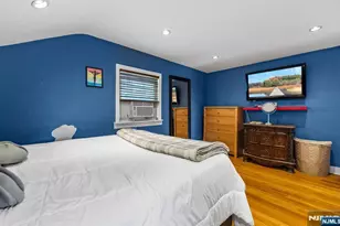 288 Sussex Rd, Wood Ridge, NJ 07075 - Photo 18