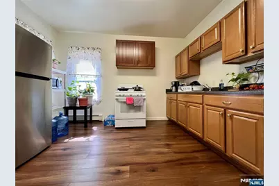 384 Morrissee Avenue, Haledon, NJ 07508 - Photo 22