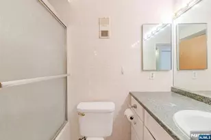 333 Grand Ave 4B, Palisades Park, NJ 07650 - Photo 16