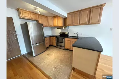 333 Grand Avenue 4B #4B, Palisades Park, NJ 07650 - Photo 10