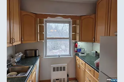 415 Clairmont 4A #4A, Montclair, NJ 07042 - Photo 14