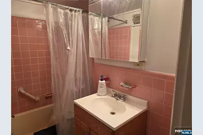 415 Clairmont 4A #4A, Montclair, NJ 07042 - Photo 16