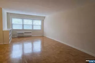 415 Clairmont 4A, Montclair, NJ 07042 - Photo 22