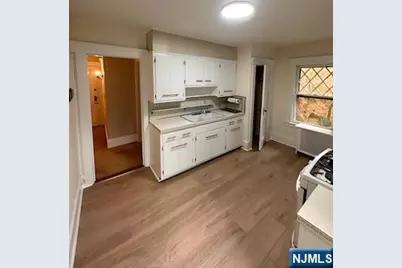 54 Washington Place 2nd Flr #2nd flr, Ridgewood, NJ 07450 - Photo 10