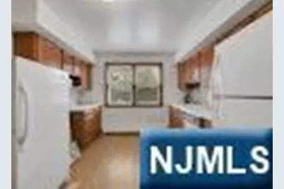 68 Bergen Turnpike, Ridgefield Park, NJ 07660 - Photo 32