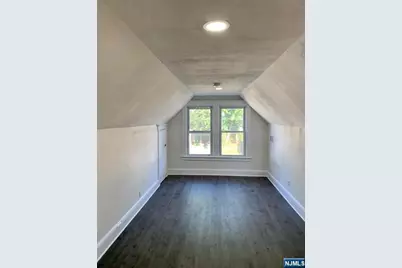 632 Chase Avenue 2 #2, Lyndhurst Township, NJ 07071 - Photo 12