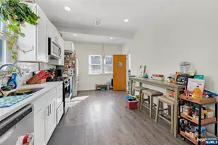 632 Chase Ave 2, Lyndhurst Township, NJ 07071 - Photo 12