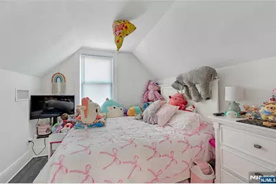 632 Chase Avenue 2 #2, Lyndhurst Township, NJ 07071 - Photo 18