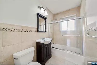 280 Undercliff Avenue, Edgewater, NJ 07020 - Photo 18