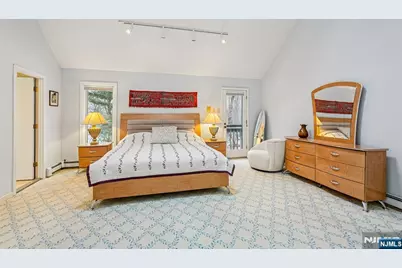 707 Horseshoe Trail, Franklin Lakes, NJ 07417 - Photo 24