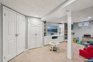 392 Lehigh St, Wyckoff Township, NJ 07481 - Photo 30