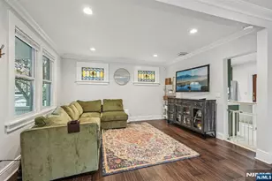 392 Lehigh St, Wyckoff Township, NJ 07481 - Photo 8