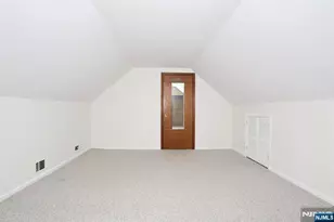 401 Pleasant Ave, New Milford, NJ 07646 - Photo 24