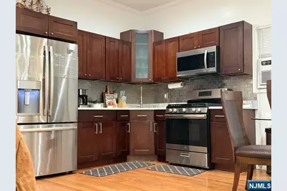 6909 Polk, Guttenberg, NJ 07093 - Photo 2