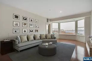 20 Ave At Port Imperial 237, West New York, NJ 07093 - Photo 2