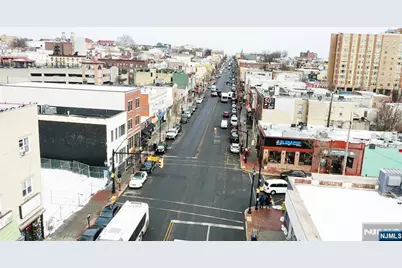 6110 Bergenline Avenue, West New York, NJ 07093 - Photo 22