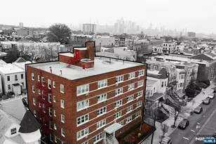 154 Bowers Street 2D, Jersey City, NJ 07307 - Photo 1