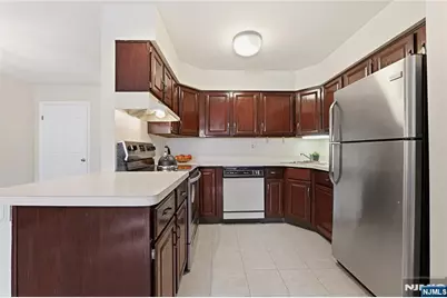 199 Union Avenue 1G #1G, Rutherford, NJ 07070 - Photo 10