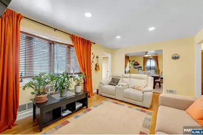 30 Marion Avenue, Rochelle Park Township, NJ 07662 - Photo 12