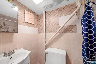 30 Marion Avenue, Rochelle Park Township, NJ 07662 - Photo 40