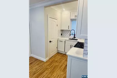 240 Hathaway Street, Wallington, NJ 07057 - Photo 4