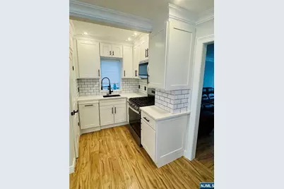 240 Hathaway Street, Wallington, NJ 07057 - Photo 2