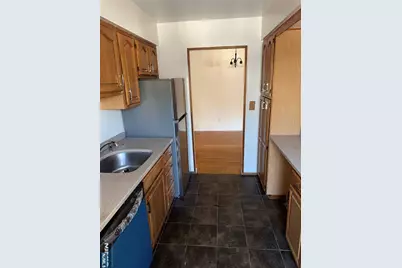 1624 Valley Street 2B #2B, Fort Lee, NJ 07024 - Photo 4