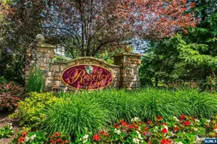 301 Kensington Ln 195, Livingston, NJ 07039 - Photo 2