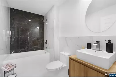 24 Van Pelt Place C #C, Little Falls Township, NJ 07424 - Photo 18