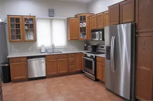 209 Tremont Ave, Fort Lee, NJ 07024 - Photo 6