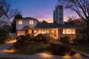 209 Tremont Ave, Fort Lee, NJ 07024 - Photo 4